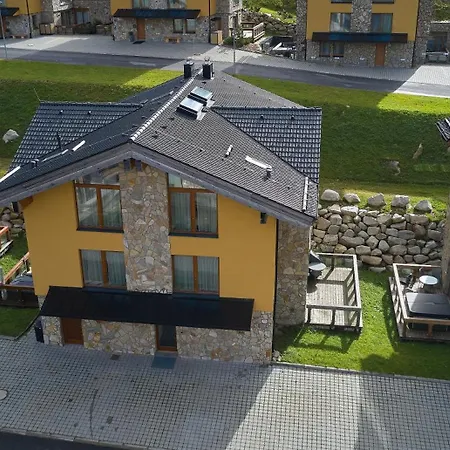 Jasná Saskia S Vírivkou A Saunou Apartmán *